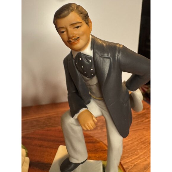 Vintage Avon Gone With the Wind Figurines – Scarlett O’Hara & Rhett Butler – 198 - Picture 8 of 11